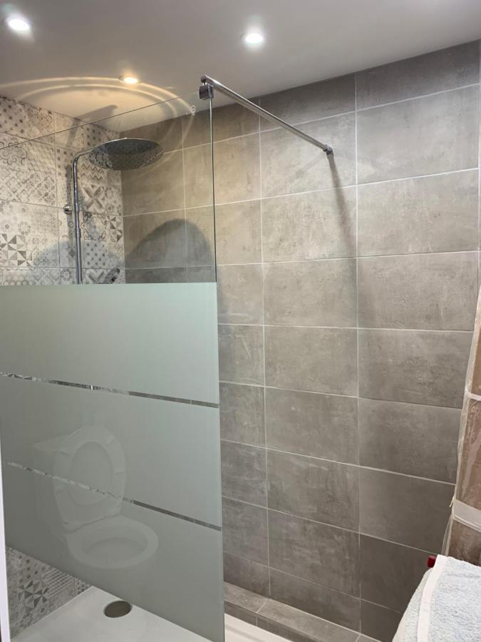 Duplex Au Coeur De Deauville Avec Vue Imprenable Et Parking Prive Екстериор снимка